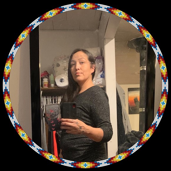 Meet your Posher, Cynthia - Picture 1 of 1